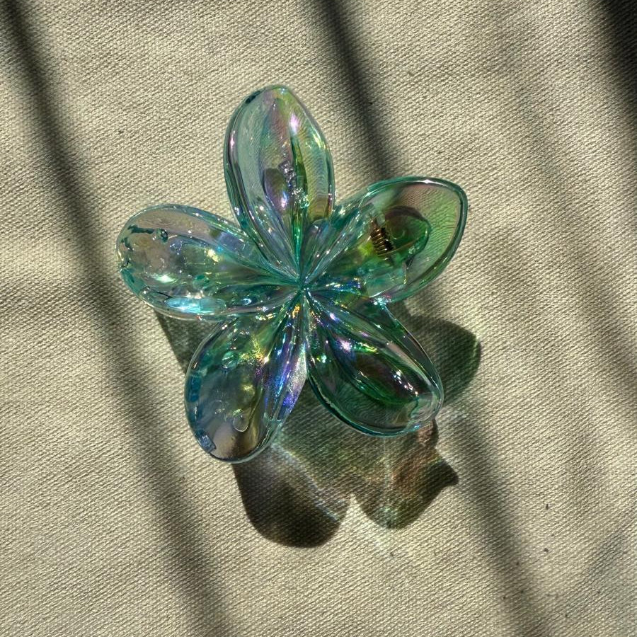 Seafoam Spark Hair Claw Clip